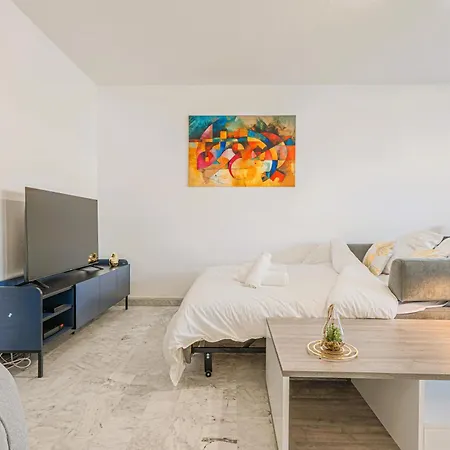 2 Pieces 52m2 Clim Parking Estivaliere דירה *