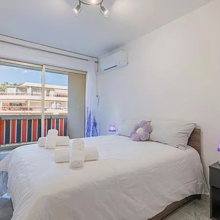 2 Pieces 52m2 Clim Parking Terrasse 아파트