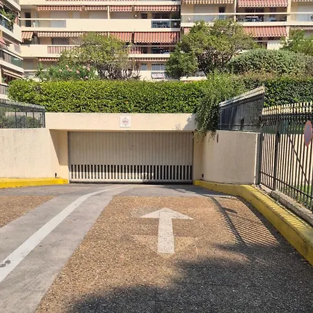 2 Pieces 52m2 Clim Parking Terrasse 아파트